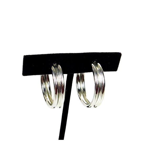 Silver Tone Double Hoop Hollow Pierced Earrings Pushback Closure - Picture 2 of 6